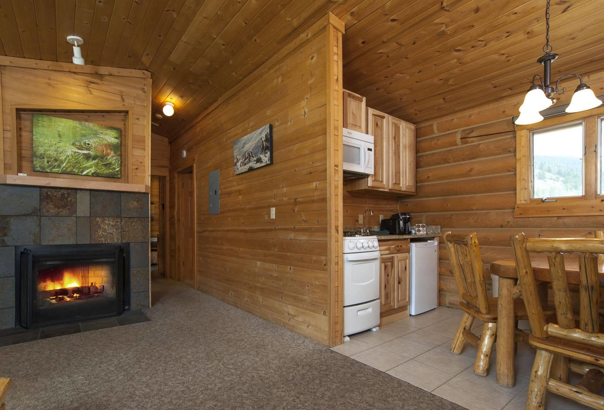 הוילה Gallatin Gateway 320 Guest Ranch מראה חיצוני תמונה